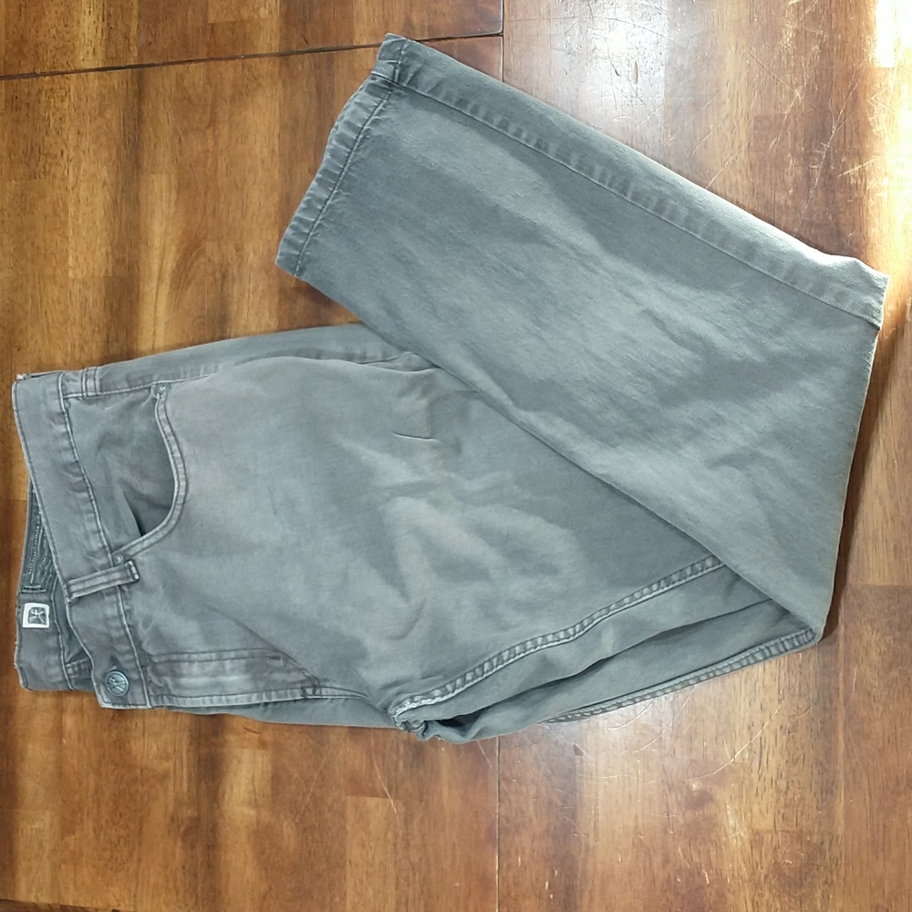 Marc Ecko//Cutsew Denim MFG gray jeans